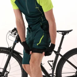 Herren Freebike-Hose mit abnehmbarem Mesh-Innenfutter und Sitzpolster><noscript><img width=