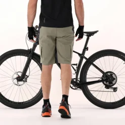 Herren Freebike-Hose mit abnehmbarem Mesh-Innenfutter und Sitzpolster><noscript><img width=