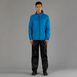 Verstaubare Herrenjacke aus Ripstop><noscript><img width=