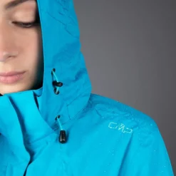 Wasserdichte Damenjacke aus Ripstop><noscript><img data-lazyloaded=