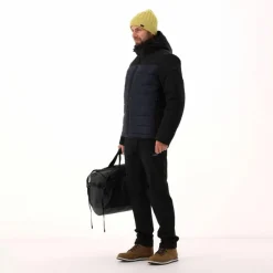 Wattierte Herrenjacke mit abnehmbarer Kapuze><noscript><img width=